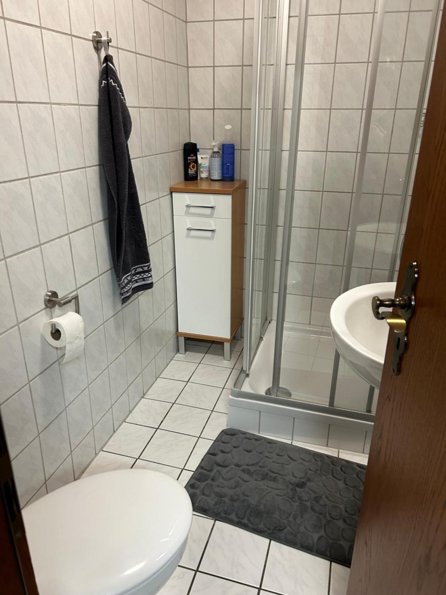 Privatzimmer Haus Gruenewald Solingen Exterior foto
